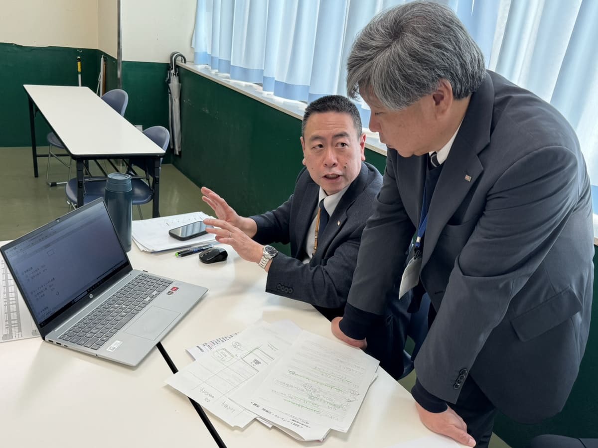 話し合いの様子